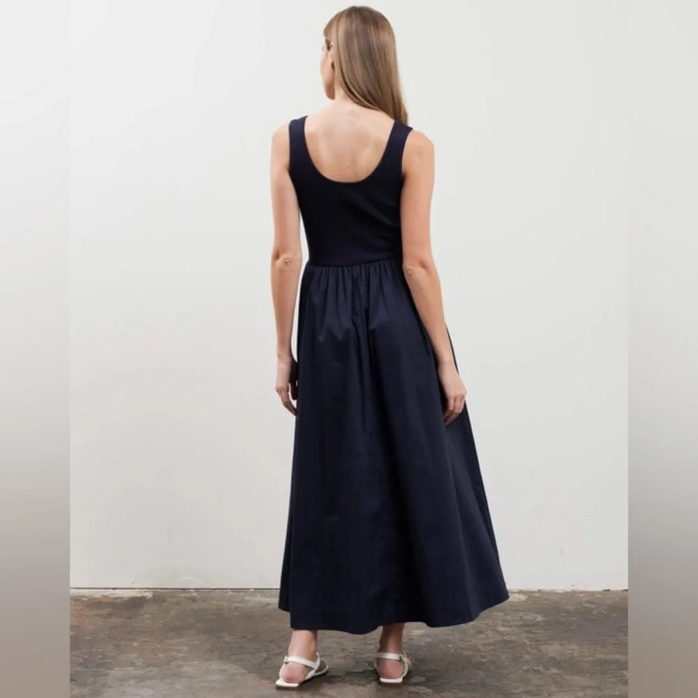 Moon River Navy Scoop Neck Sleeveless Maxi Dress - Picture 3 of 7